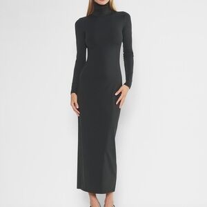 Aritzia Black Series Contour Dress 2XS
